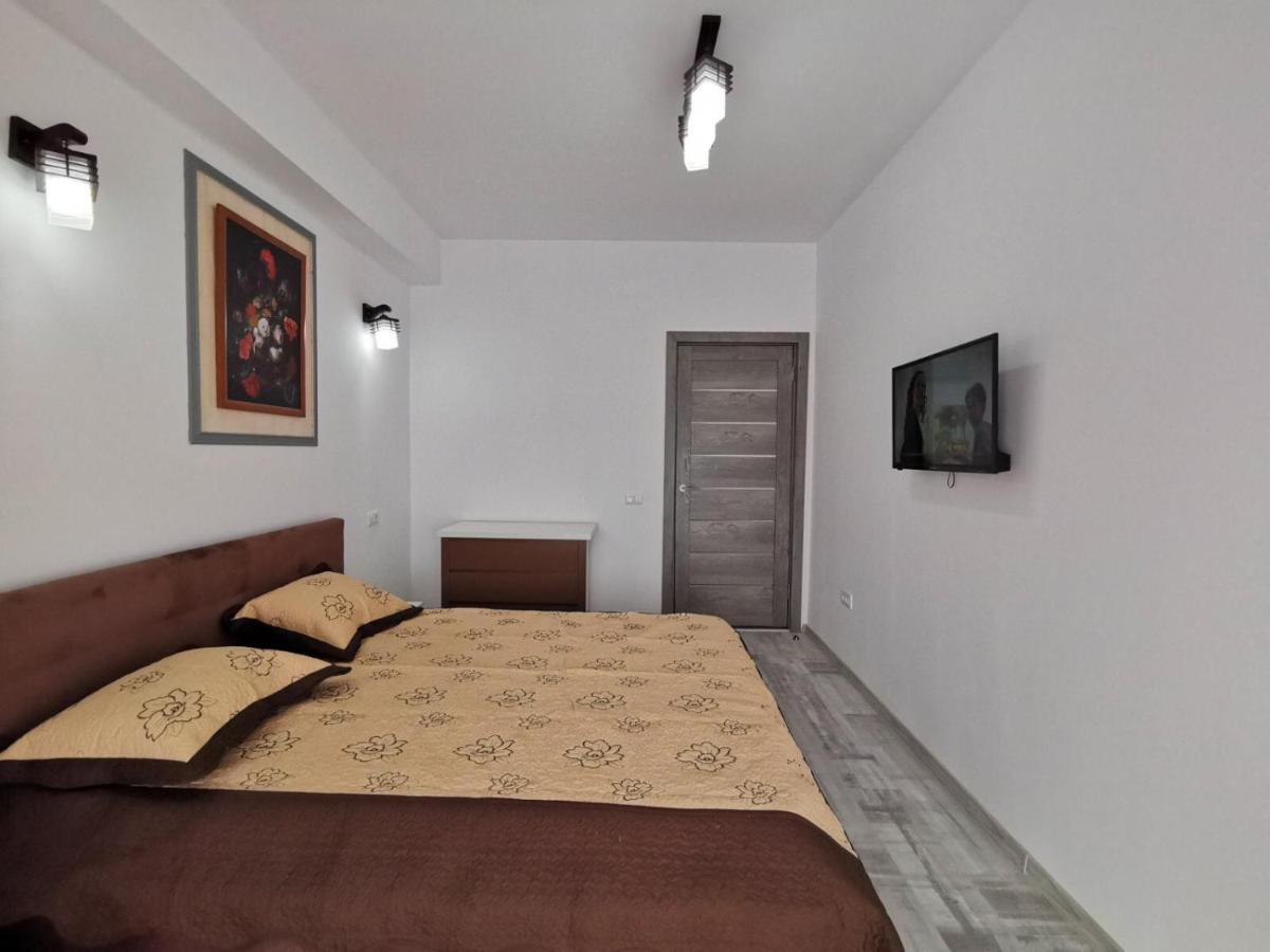 Vip Apartment-Brilliant Apartments Constanta Bagian luar foto